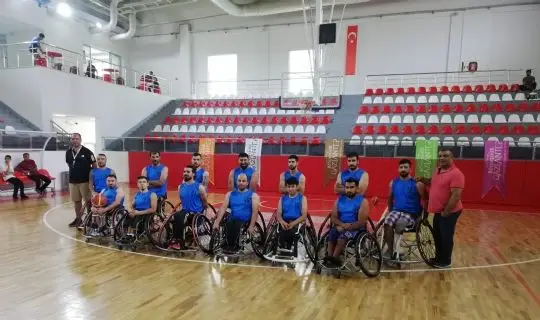 GAZİŞEHİR HAZIRLIK TURNUVASI İÇİN İZMİR’E GİTTİ