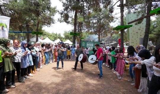 ŞEHİTKAMİL’DEN YKS’YE GİRECEK ÖĞRENCİLERE MORAL PİKNİĞİ