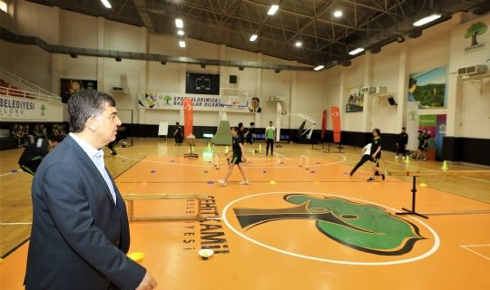 BAŞKAN FADILOĞLU: “ORTAOKULDA HEDEF BELİRLEME ÇOK ÖNEMLİ”
