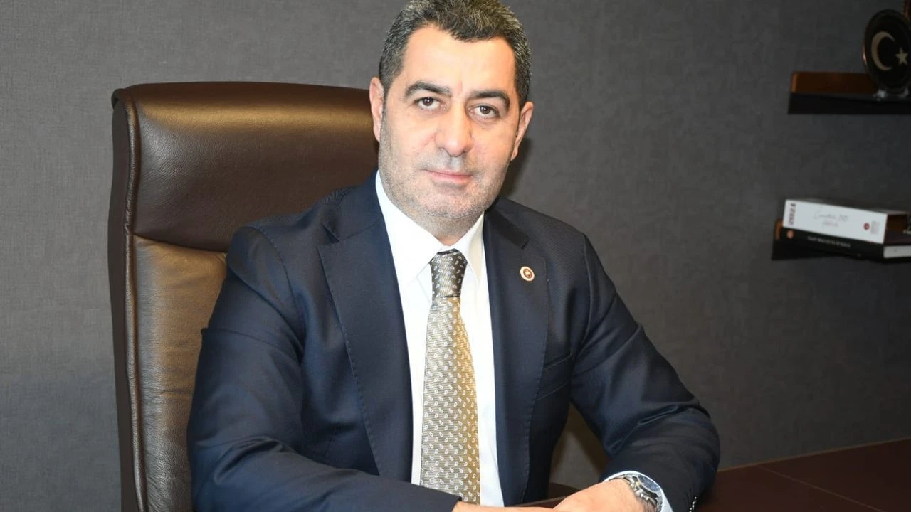AK Parti Gaziantep Milletvekili Bünyamin Bozgeyi’ten 30 Ağustos Zafer Bayramı Mesajı