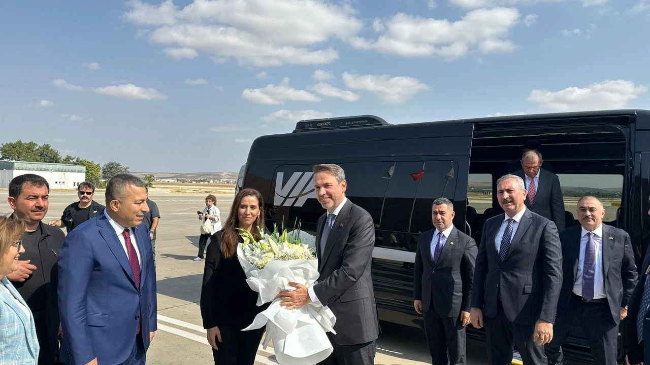Bakan Bayraktar Gaziantep’te