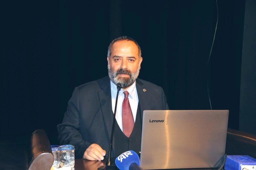 Başkan Arif Kurt’tan 29 Ekim Cumhuriyet Bayramı Mesajı