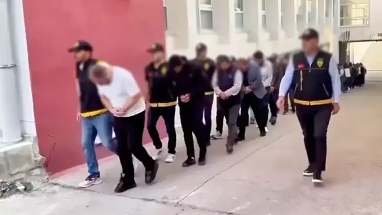 Gaziantep Dahil 23 İlde Dolandırıcılara Darbe