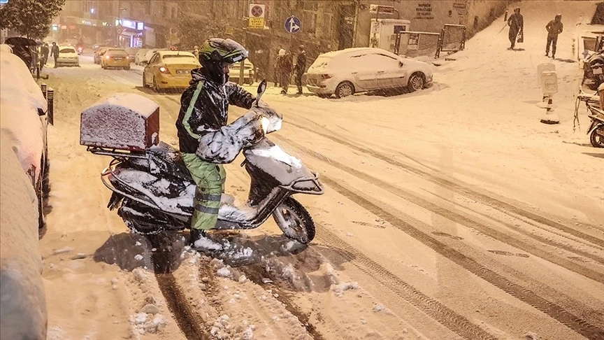 Gaziantep&rsquo;te motokuryelere buzlanma yasağı! 2 Ocak&rsquo;ta trafiğe &ccedil;ıkamayacaklar