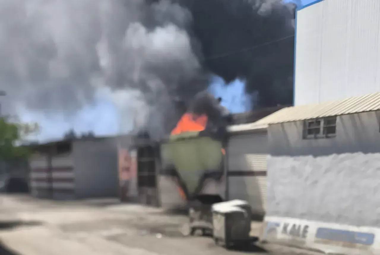 Gaziantep’te parça yıkamacısında yangın