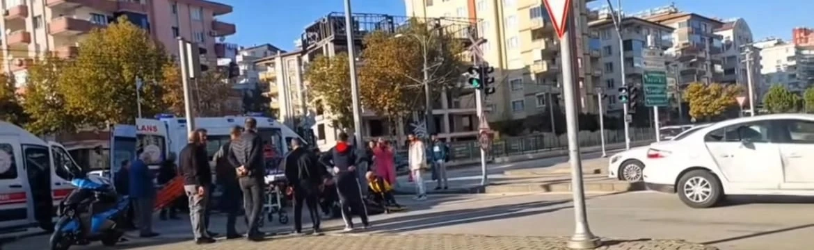 Gaziantep’te tramvay durağı önünde feci kaza!