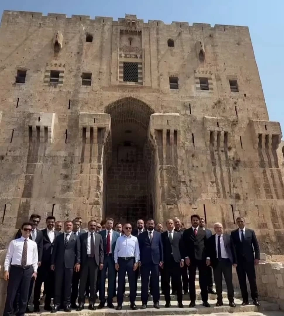 Gaziantep’ten Halep’e Üst Düzey Ziyaret: İki Kadim Şehir Arasında Tarihi Kardeşlik Başlıyor