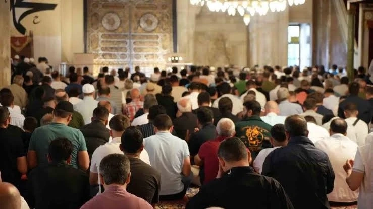 Gaziantepliler Bayram Sabahında Camileri Doldurdu