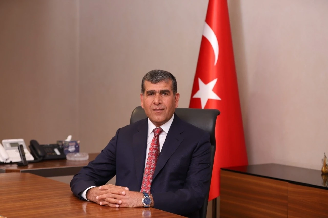 İş İnsnaı Altunkaya'dan Hastaneye Cihaz Desteği