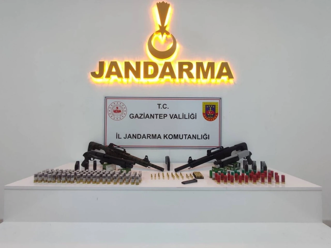 Jandarmadan Aralık Ayında B&uuml;y&uuml;k Operasyon: 157 Olay, 184 Ş&uuml;pheli