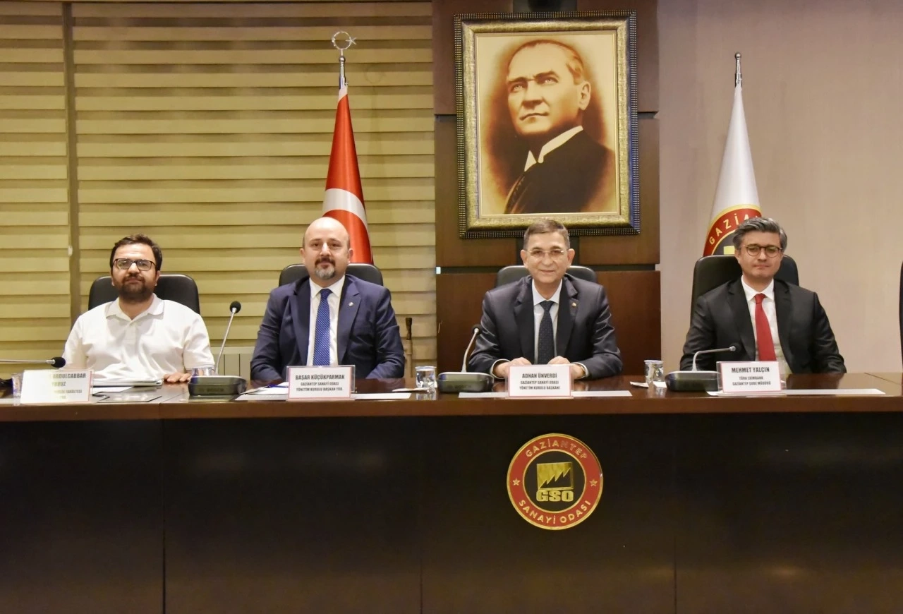 Makine Metal Sektör Toplantisi GSO'da Gerçekleştirildi