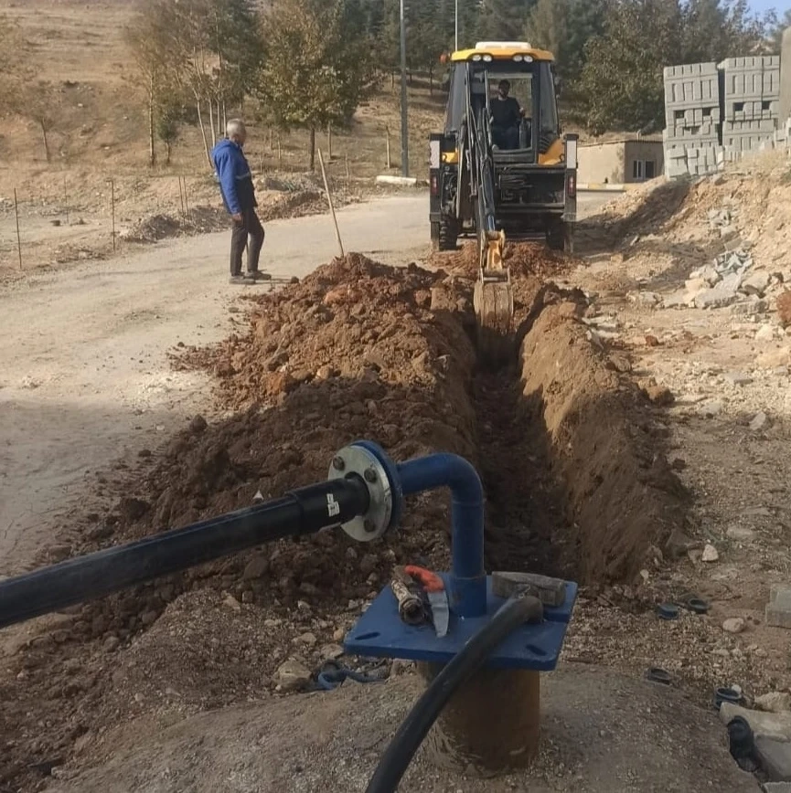 Mazıdağı’nın Poyraz ve Kayalar Mahallelerine İçme Suyu