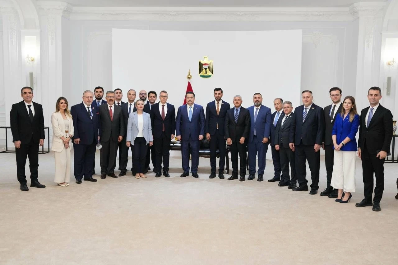 DEİK Heyeti Bağdat’ta Irak Başbakanı ile Görüştü