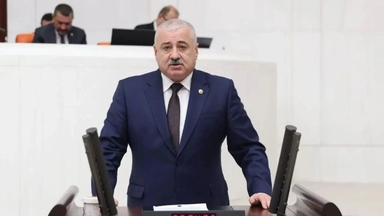 Sağlıktaki Atamalarla İlgili Sermet Atay’dan Sert Açıklama
