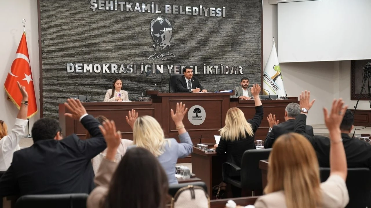 Şehitkamil’in Asfalt İhalesinde Cevap Bekleyen Sorular…