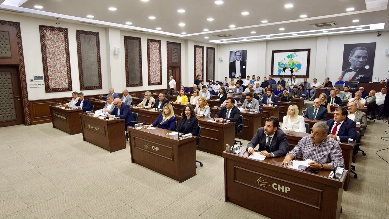Şehitkamil Siyasetinde Sürpriz Hamle: CHP’den Ayrılan Meclis Üyeleri Yeniden Refah Partisi Yolunda!