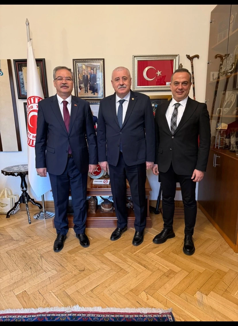 Ziyaret Geçidi TBMM’de: Meclis İdari Amiri Sermet Atay, Gaziantep İl Müdürlerini Ağırladı