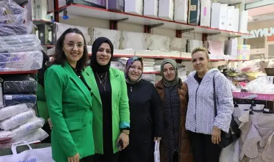 İyi Parti Nizip Belediye Başkan Adayı Av.Gizem Büşra Bilgiç esnaf ziyaretlerini sürdürüyor 