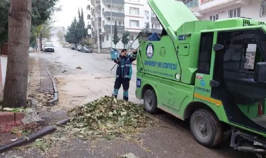 ŞAHİNBEY BELEDİYESİ İLÇENİN HER NOKTASINI TEMİZLİYOR