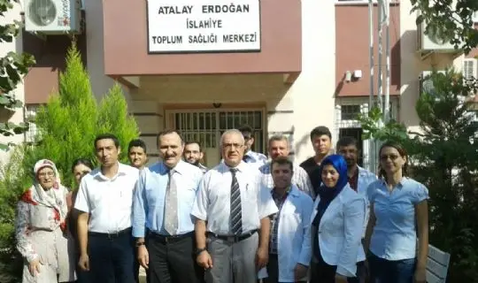 GAZİANTEP SAĞLIK M&Uuml;D&Uuml;R&Uuml; DR. SADETTİN YAZI İSLAHİYE &Ccedil;ADIRKENTİ ZİYARET ETTİ&hellip;