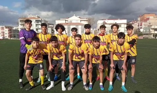 Aydınbabaspor U 17 Ligine hazırlanıyor