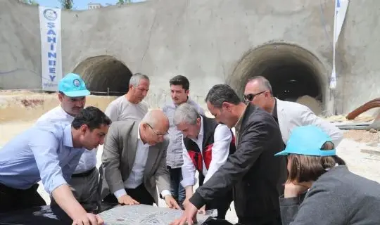 ŞAHİNBEY BELEDİYESİ’NİN TÜNEL ÇALIŞMALARI TÜM HIZIYLA SÜRÜYOR