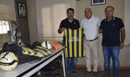 İtina Prefabrikten Şehitkâmil Gençlikspor’a destek