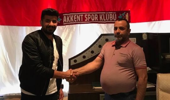 AKKENTSPOR İÇ TRANSFER DE KOLLARI SIVADI