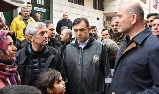 ŞAHİNBEY BELEDİYESİ ŞANLIURFALI KARDEŞLERİNİN YANINDA