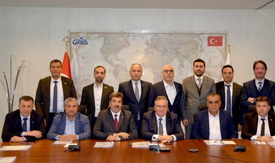 “Halı Sektöründeki Dünya Liderliğini Korumak ve Geliştirmek En Büyük Hedefimiz”
