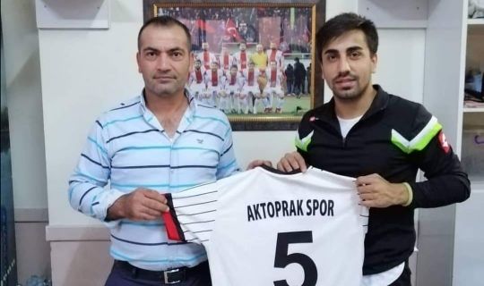 AKTOPRAKSPOR İÇ TRANSFERDE ATAĞA GEÇTİ