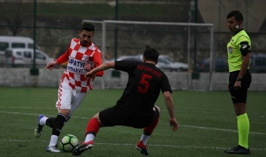 Münir Emre Taşdelen Muğla Dalamanspor’a transfer oldu
