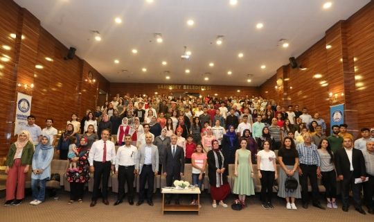 ŞAHİNBEY BELEDİYESİ ÖĞRENCİLERİ BOSNA HERSEK İLE ÖDÜLLENDİRİYOR