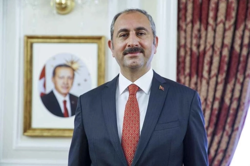 Abdülhamit Gül, AK Parti Grup Başkanvekilliği görevine devam edecek.