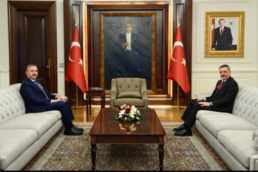 AK Parti Grup Başkanvekili Abd&uuml;lhamit G&uuml;l&rsquo;den İ&ccedil;işleri Bakanı Mustafa &Ccedil;ift&ccedil;i&rsquo;ye Hayırlı Olsun Ziyareti