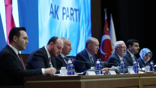 AK Parti kışın da sahada, Gaziantep dahil t&uuml;m iller rapor yazacak.