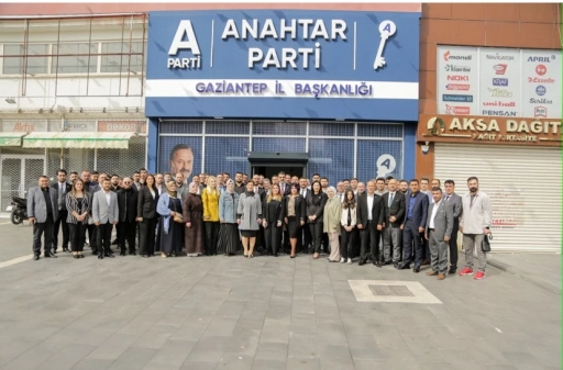 Anahtar Parti Gaziantep İl Başkanlığı’nda Bayram Coşkusu