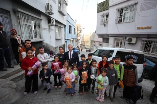 Başkan Tahmazoğlu Ramazan&rsquo;da Ev Ziyaretlerini S&uuml;rd&uuml;r&uuml;yor