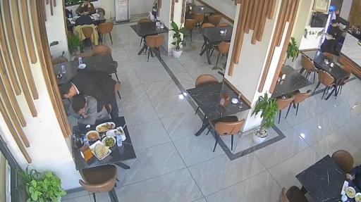 Boğazına ka&ccedil;an pirin&ccedil; tanesi canına mal oluyordu: O anları anlattı