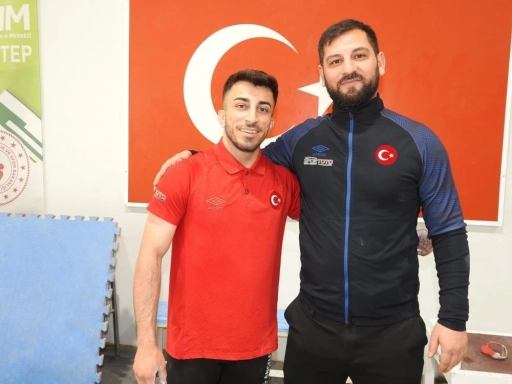 Çaycıydı, Avrupa Şampiyonu Oldu!