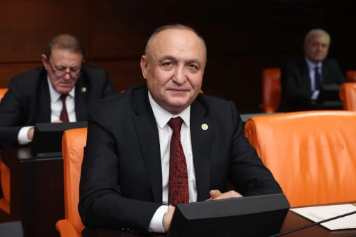 CHP'li Meri&ccedil;, Nurdağı&rsquo;nda bir t&uuml;rl&uuml; tamamlanamayan &ldquo;&Ouml;l&uuml;m Yolu&rdquo;nu Meclis g&uuml;ndemine taşıdı