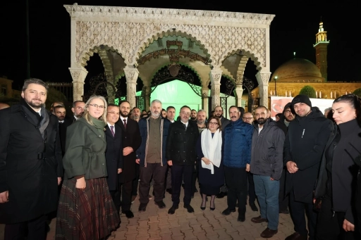 Gaziantep B&uuml;y&uuml;kşehir&rsquo;den Halep&rsquo;te 10 Bin Kişilik İftar Sofrası