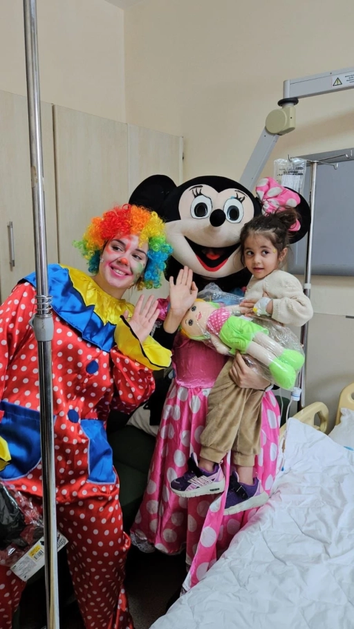 Gaziantep İyilik Hareketi&rsquo;nden yeni yılın ilk g&uuml;n&uuml;nde anlamlı ziyaret