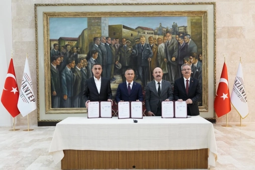 Gaziantep’te 40 Bin Öğrenciye Ayakkabı Desteği Protokolü İmzalandı