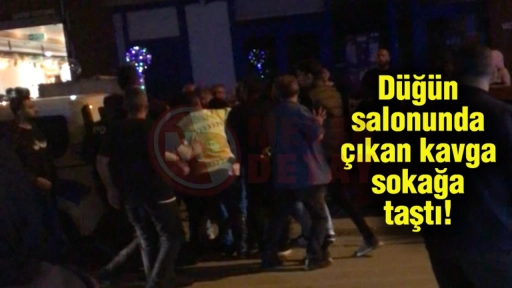 Gaziantep’te Düğün salonu Önünde Kanlı Kavga: Yaralılar Hastaneye Kaldırıldı