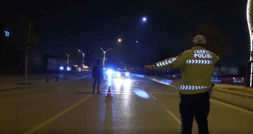 Gaziantep’te "Huzur 27" uygulaması kapsamında 71 araca 797 bin 439 TL ceza kesildi