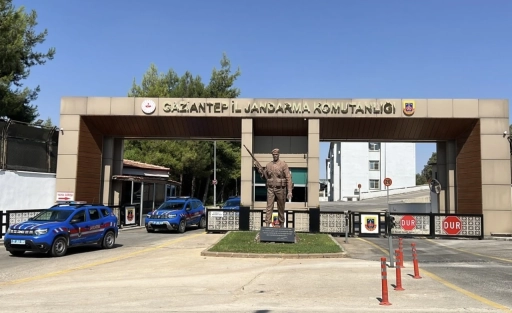 Gaziantep’te Jandarma’dan Büyük Operasyon: 130 Aranan Şahıs Yakalandı
