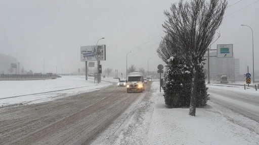 Gaziantep&rsquo;te Kar Yağışı Uyarısı: Vatandaşlara Dikkat &Ccedil;ağrısı