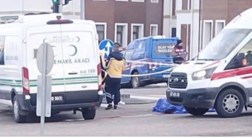 Gaziantep&rsquo;te Kavşakta Feci Kaza: Motosiklet S&uuml;r&uuml;c&uuml;s&uuml; Hayatını Kaybetti