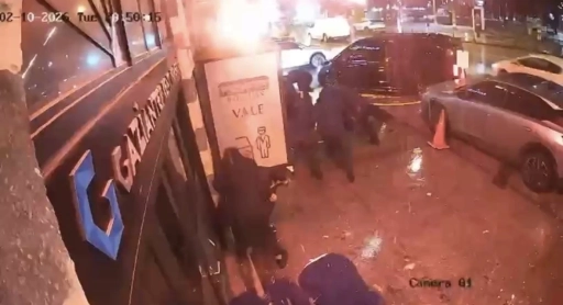 Gaziantep&rsquo;te l&uuml;ks restorana saldırı anı kameraya yansıdı